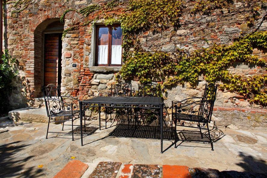 Relais Colline San Biagio Bacchereto Quarto foto