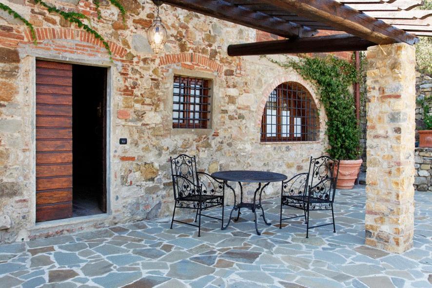 Relais Colline San Biagio Bacchereto Quarto foto